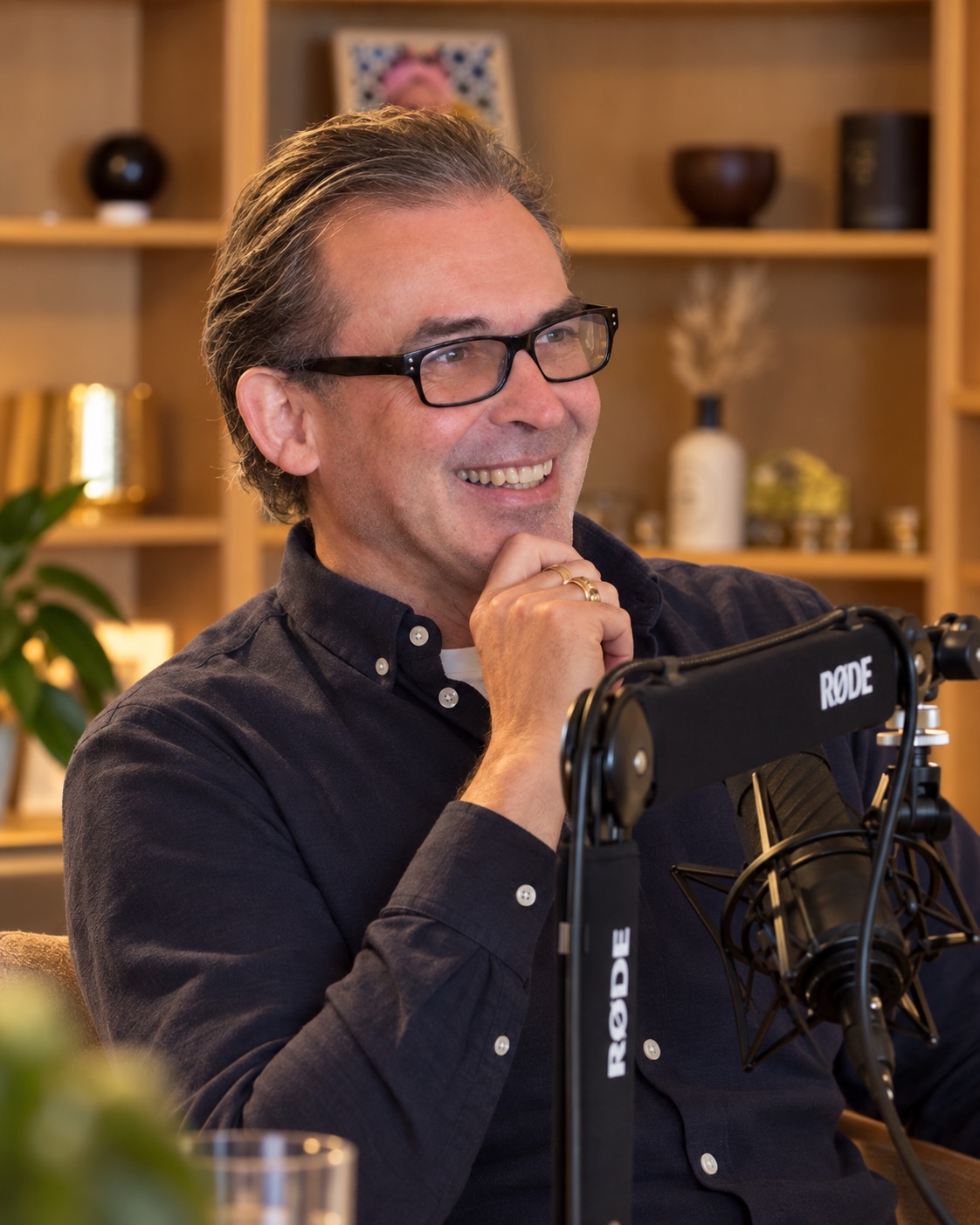 Éric Viudès pendant la conversation